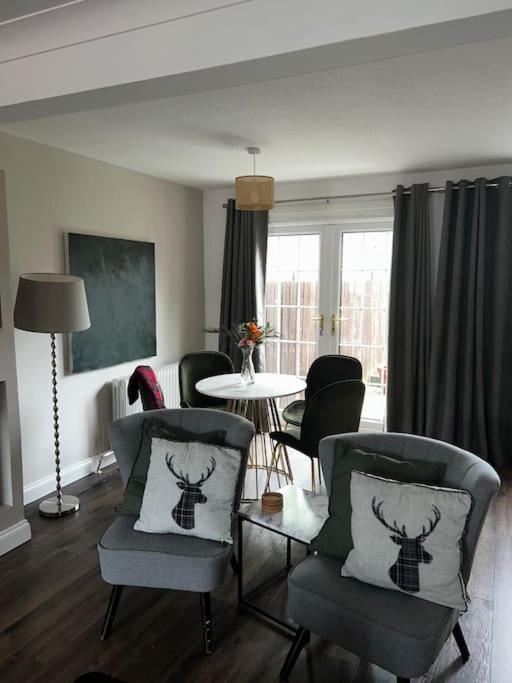 15 Min Drive To Airport 20 Min To Loch Lomond And City Center Old Kilpatrick Extérieur photo