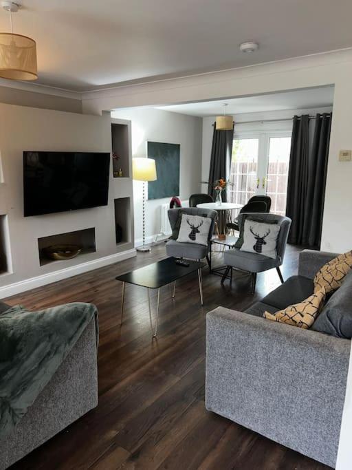 15 Min Drive To Airport 20 Min To Loch Lomond And City Center Old Kilpatrick Extérieur photo